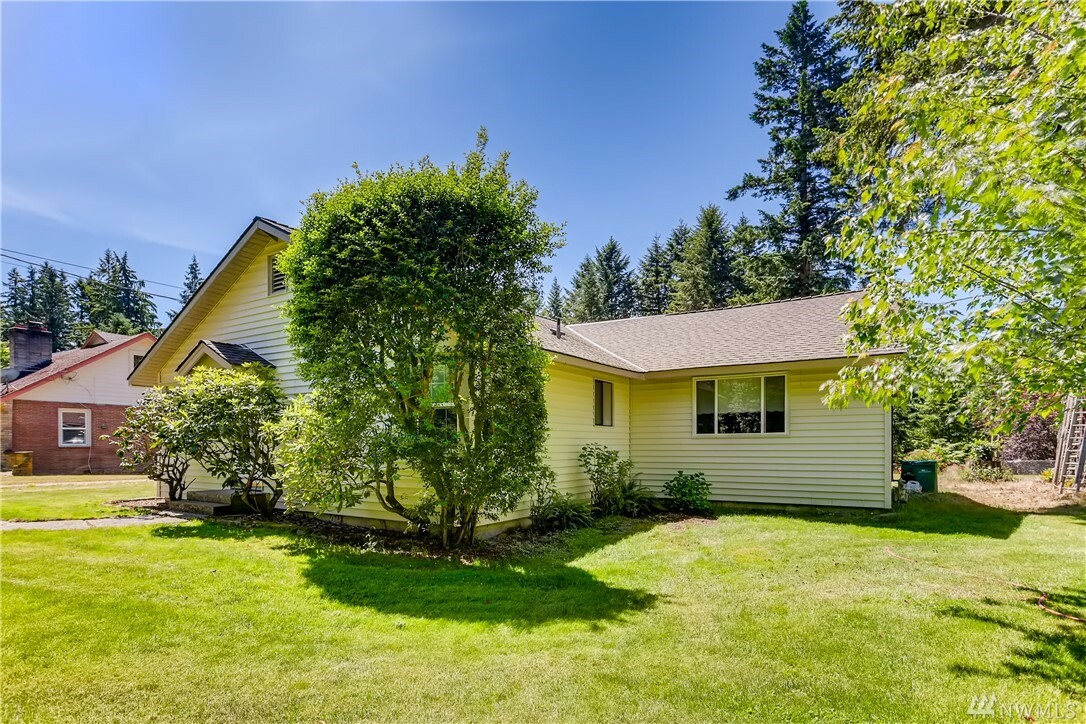 Property Photo:  22211 NE Redmond Fall City Rd  WA 98053 