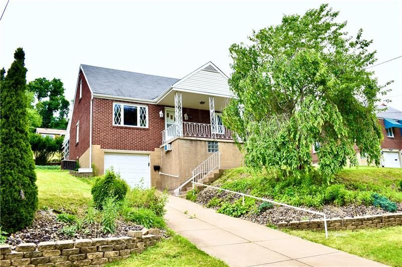 Property Photo:  521 Division Street  PA 15122 