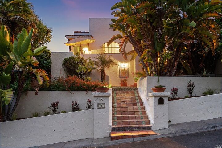 27 Camino De Herrera  San Anselmo CA 94960 photo