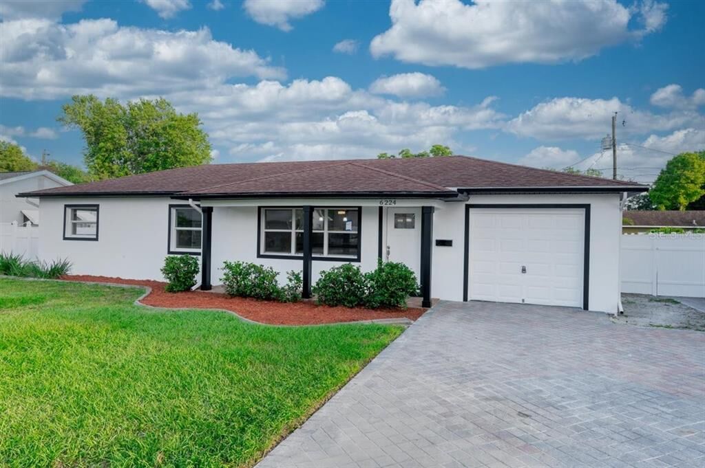 Property Photo:  6224 28th Avenue N  FL 33710 