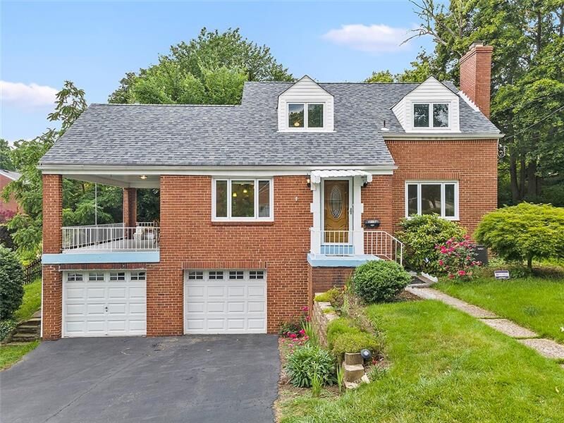 Property Photo:  404 Salem  PA 15243 