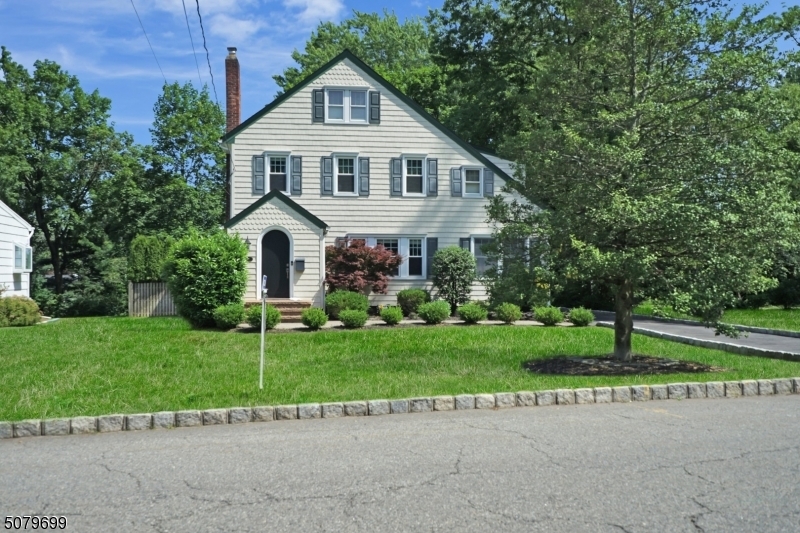 Property Photo:  181 Hillside Ave  NJ 07928 