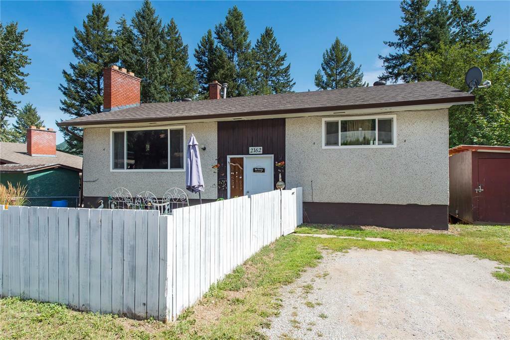 Photo de la propriété: 2162 Catt Avenue BC V0E 2G0
