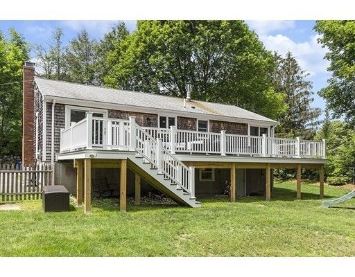 Property Photo:  206 Dodge Street  MA 01915 