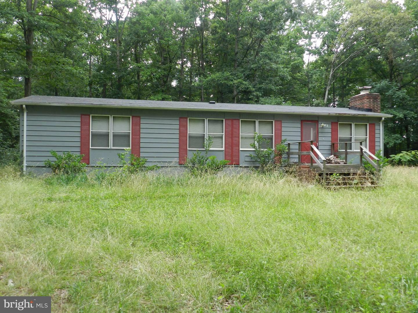 Property Photo:  832 Gunnery Hill Road  VA 22551 