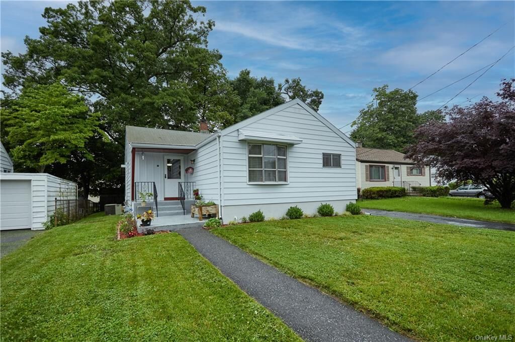 Property Photo:  52 Major Andre Drive  NY 10980 