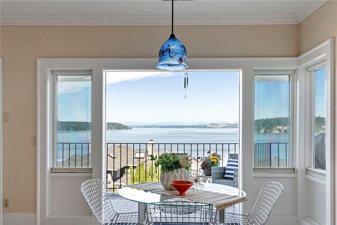 Property Photo: 7221 Soundview Drive 308 WA 98335