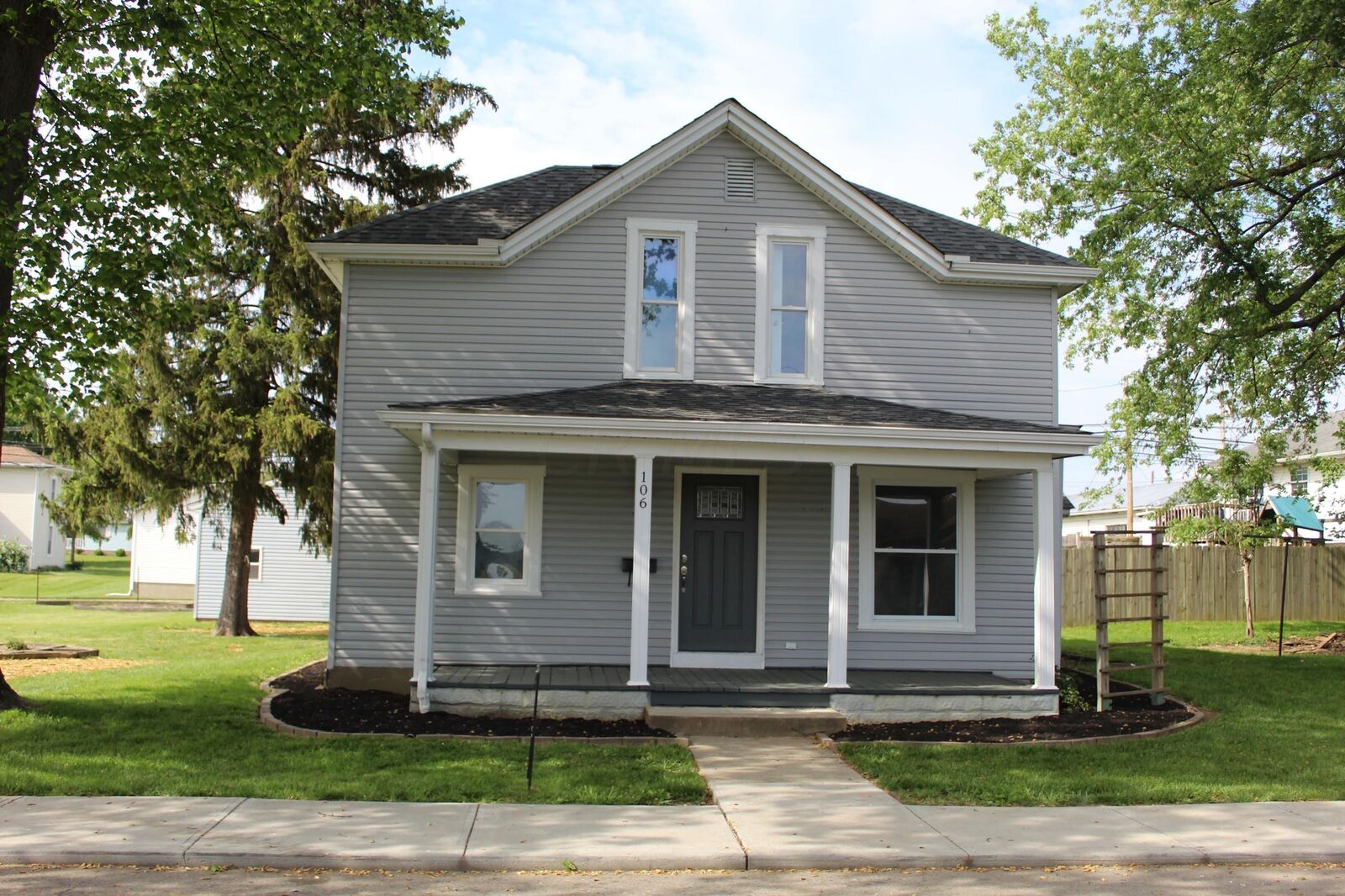 Property Photo:  106 W Church Street  OH 43102 