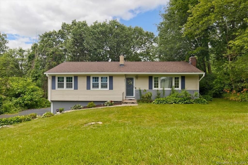 Property Photo: 91 Perry Road CT 06514