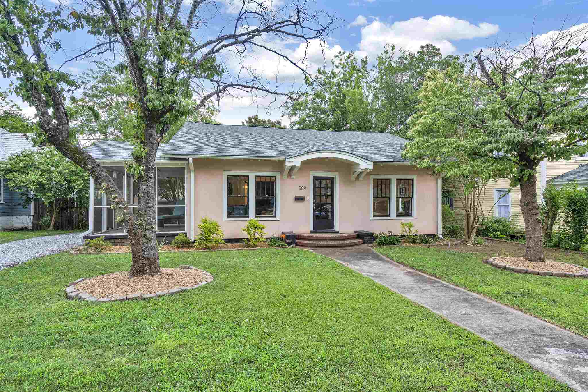 Property Photo:  589 S Irwin Avenue  SC 29306 