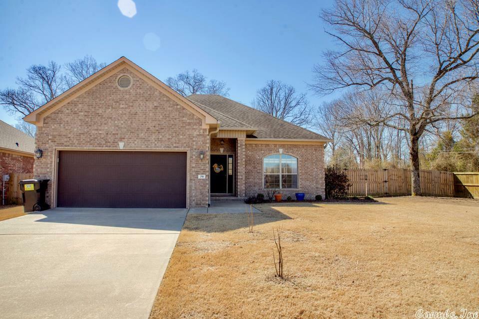 Property Photo: 79 Oak Tree Circle AR 72032