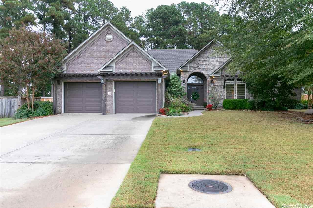 Property Photo:  1510 Chinook Drive  AR 72034 