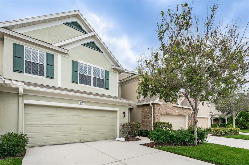 Property Photo:  4650 Pond Ridge Drive  FL 33578 