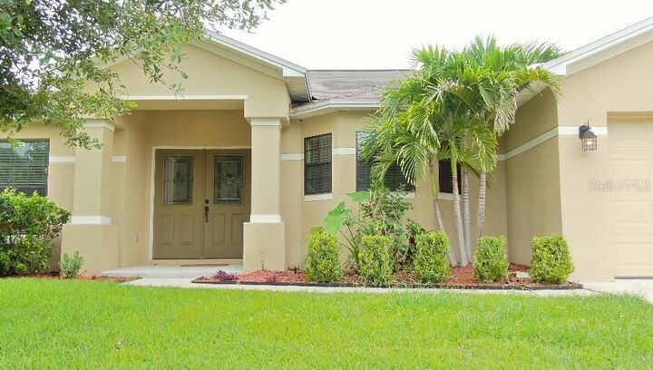 Property Photo:  794 Lynhaven Lane  FL 33823 