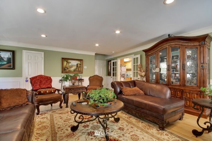 Property Photo: 5674 S 307th Street WA 98001