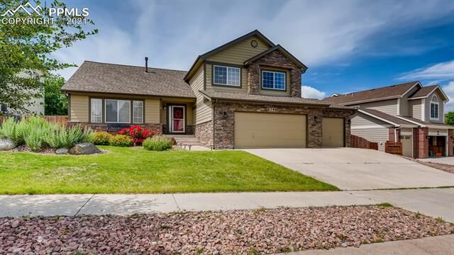 Property Photo:  6798 Bitterroot Drive  CO 80923 