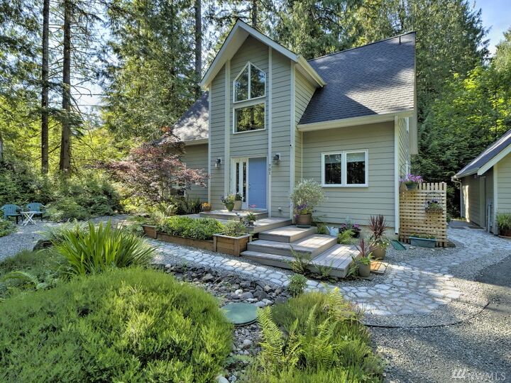 Property Photo:  701 E McMickin Rd  WA 98584 