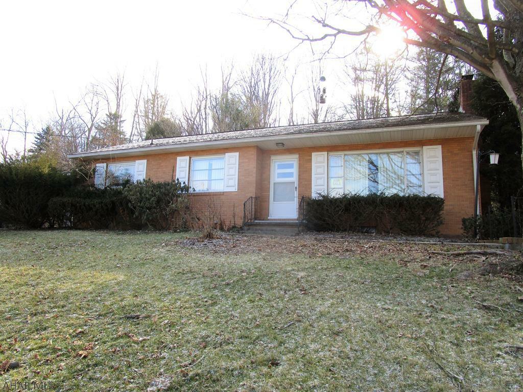 Property Photo:  284 Arandale Street  PA 15522 