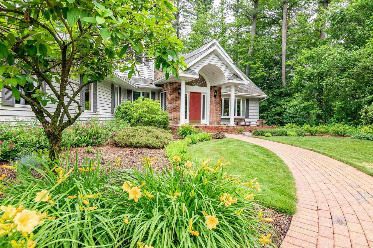 Property Photo:  2421 Branwood Drive  WI 54494 