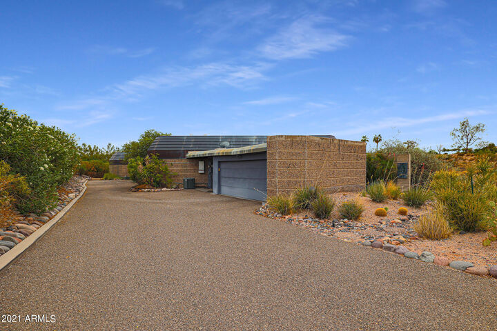 Property Photo: 16811 E Hawk Drive 2 AZ 85268