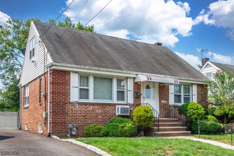 Property Photo: 385 Harding Ave NJ 07011