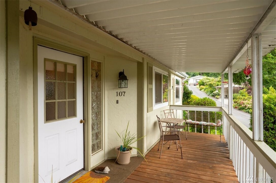 Property Photo: 4915 S Samish Wy 107 WA 98229