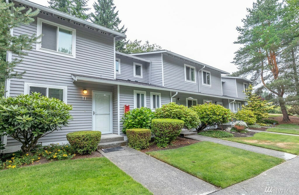 Property Photo:  1526 192nd St SE T1  WA 98012 