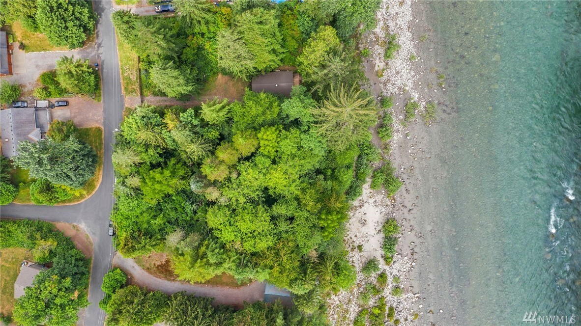 Property Photo: 44623 Fir Rd WA 98251