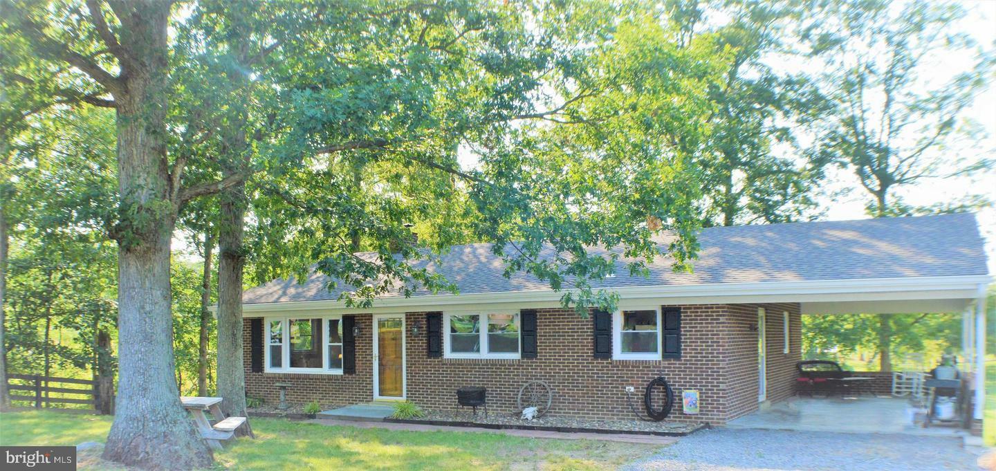 Property Photo: 1174 Salem Church Road VA 22655