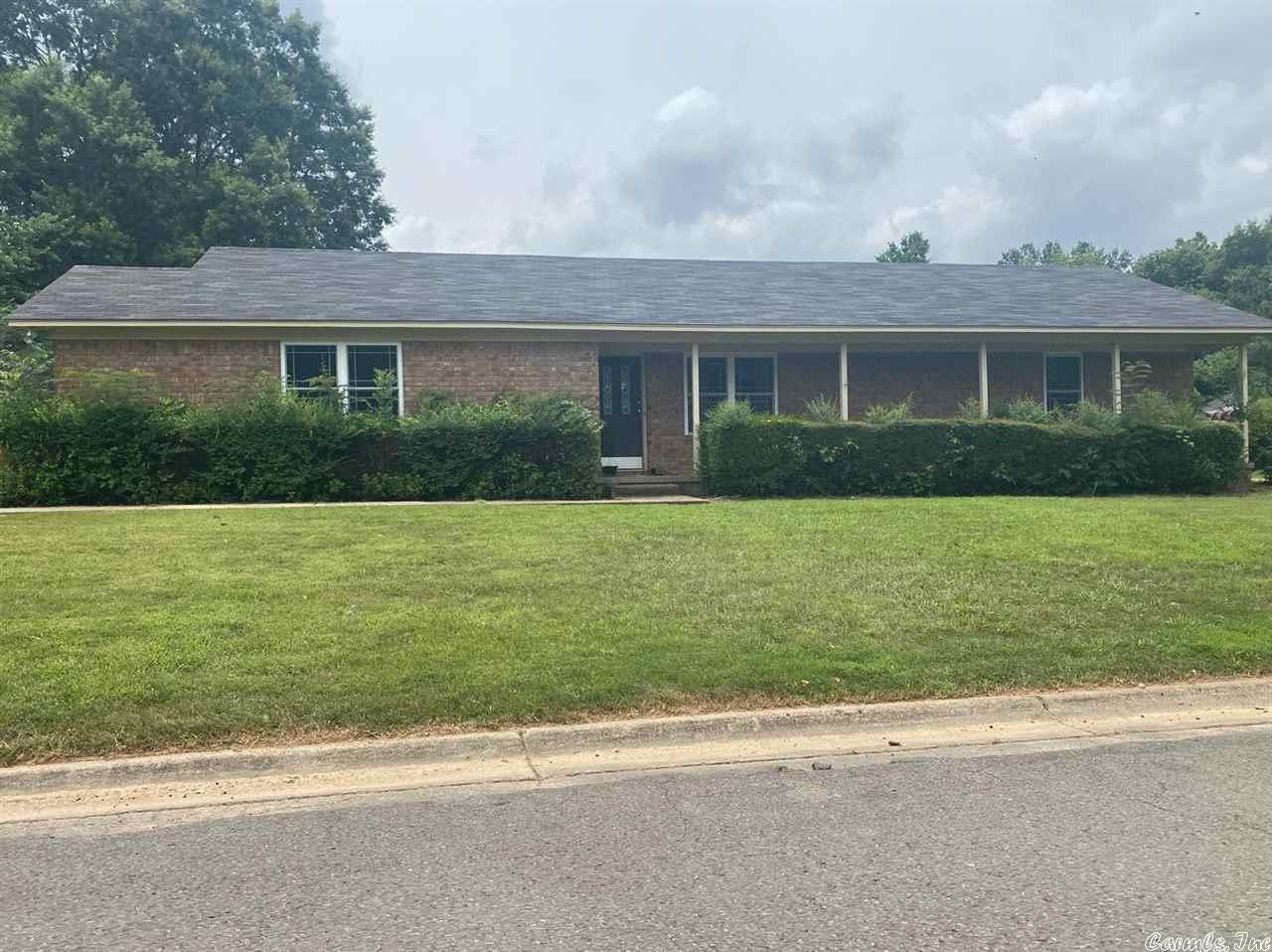 Property Photo:  9 Mockingbird Lane  AR 72032 