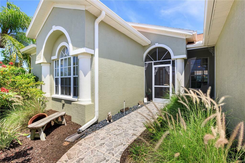 Property Photo:  4122 Hemingway Drive  FL 34293 