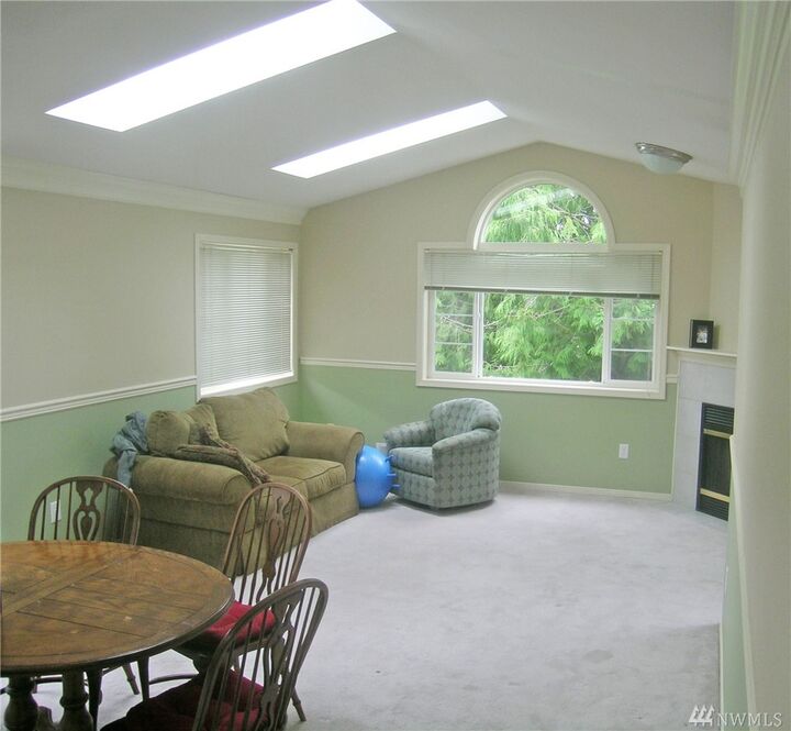 Property Photo:  569 W Kellogg Rd  WA 98226 