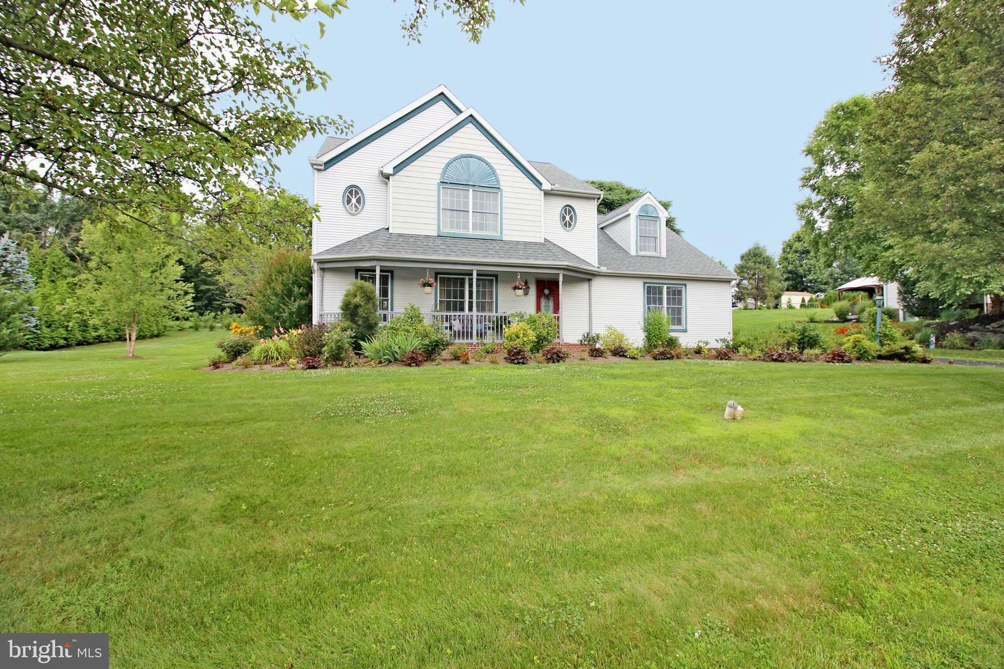 Property Photo:  31 Wyndmere Way  PA 17584 
