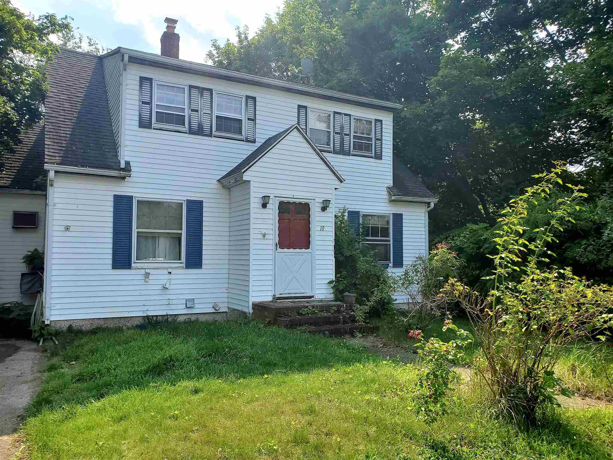 Property Photo:  10 Benning Street  NH 03079 