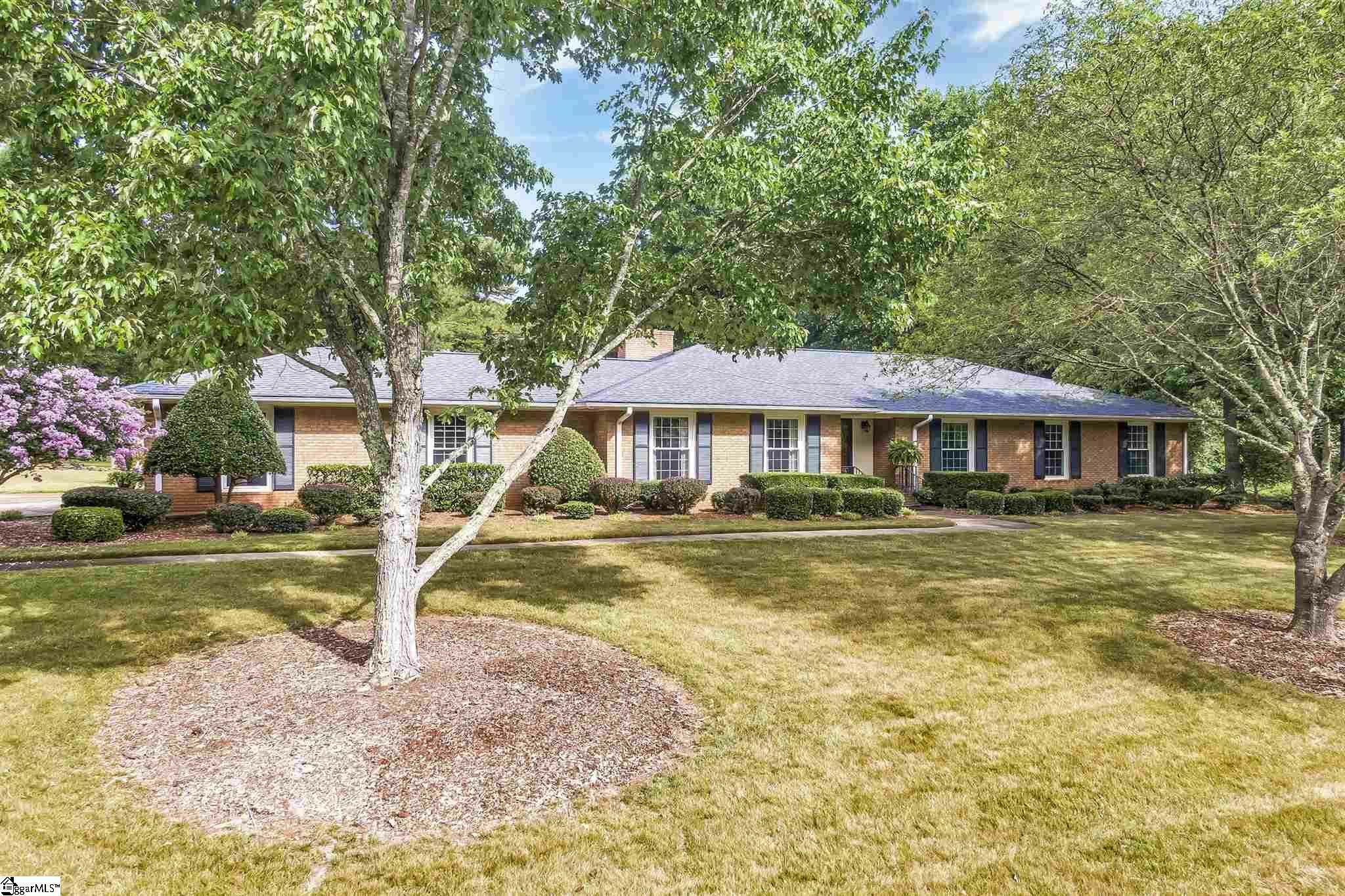 Property Photo:  317 Dunbarton Court  SC 29307 