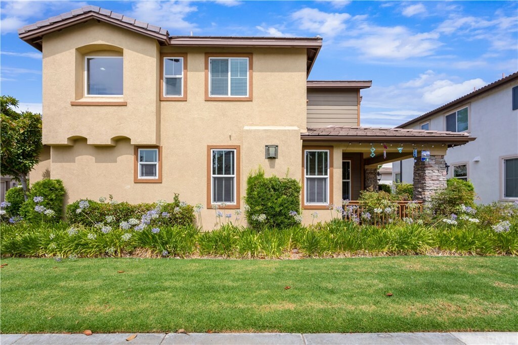 Property Photo:  37261 Tucana Place  CA 92563 