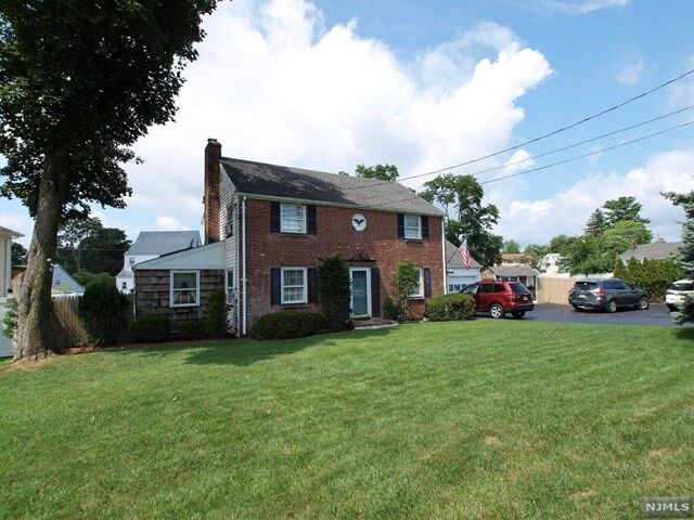 Property Photo: 430 Hamburg Turnpike NJ 07442