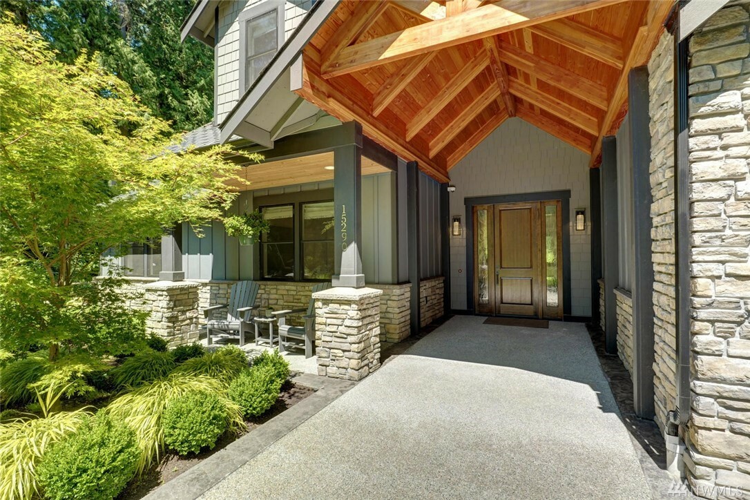 Property Photo: 15290 NE 182nd Place WA 98072