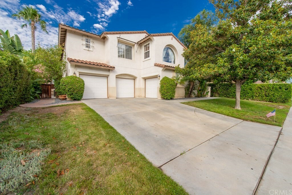 Property Photo:  42296 Wildwood Lane  CA 92562 