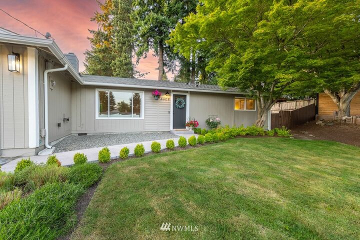 Property Photo: 4409 226th Street SW WA 98043