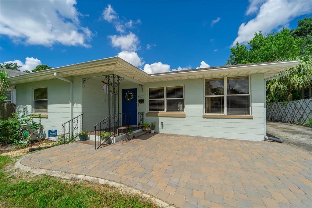 Property Photo:  6016 N Flora Vista Avenue  FL 33604 