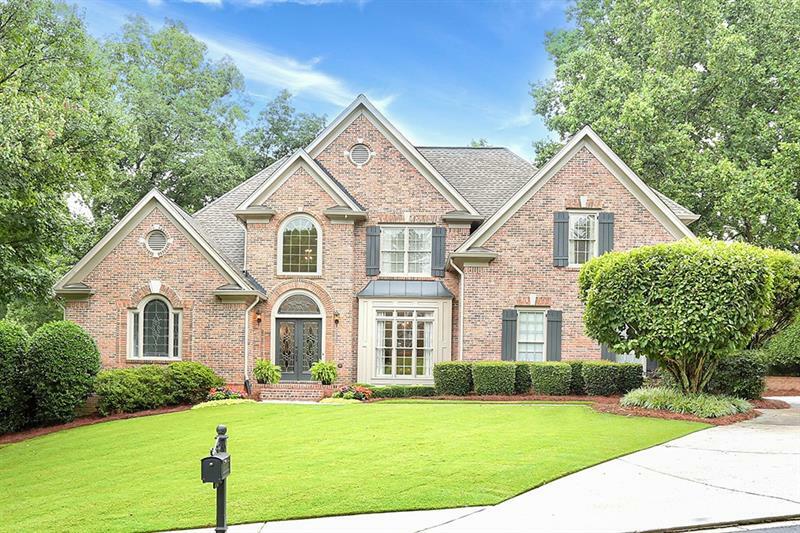 6040 Oakbury Lane  Suwanee GA 30024 photo