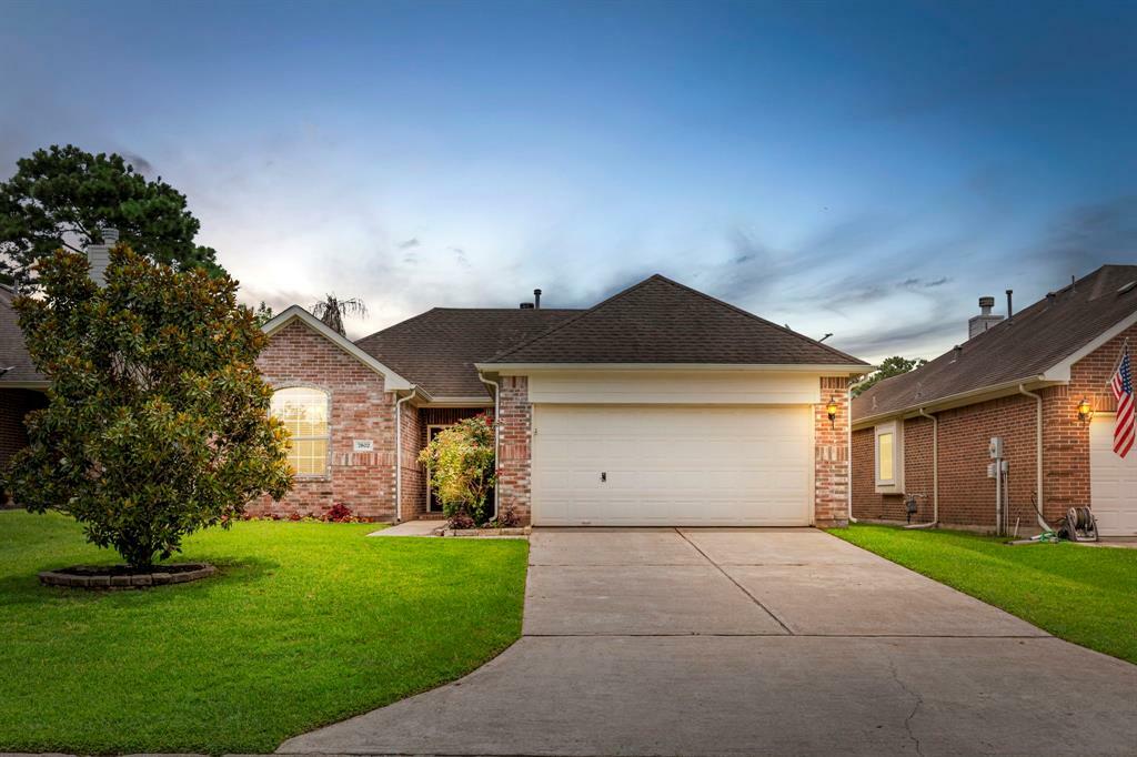 Property Photo:  7802 Mary Katheryns Crossing  TX 77304 