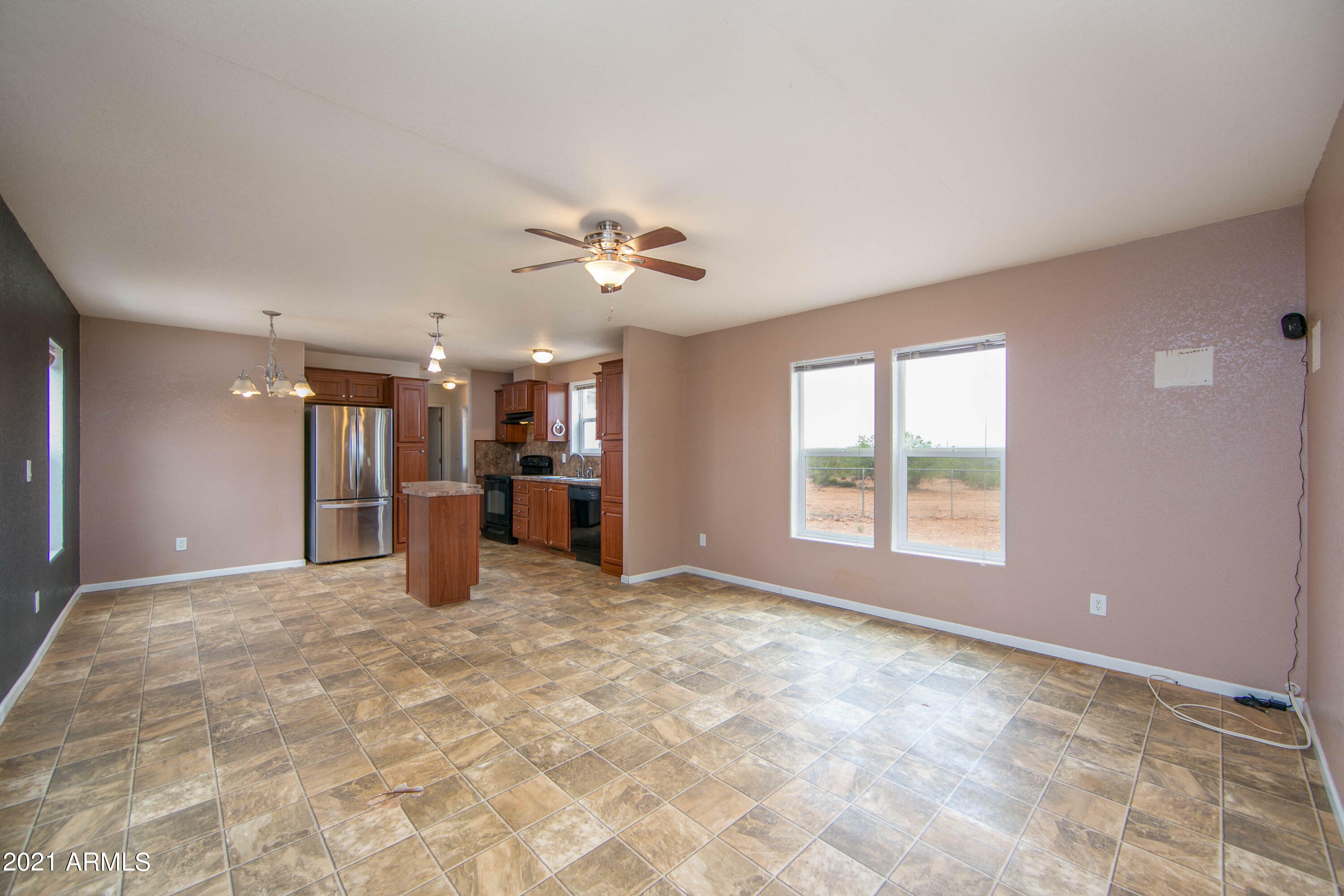 Property Photo:  1740 N Gunsmoke Avenue  AZ 85635 