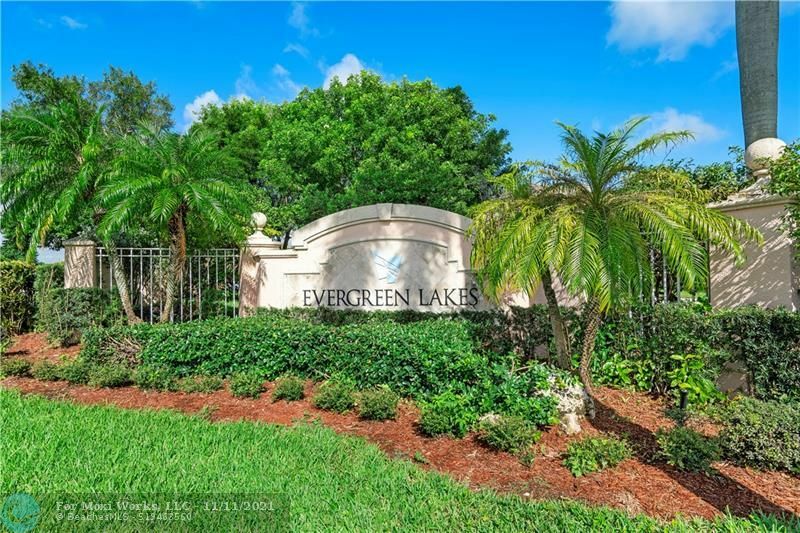 Property Photo: 5055 Wiles Rd 207 FL 33073