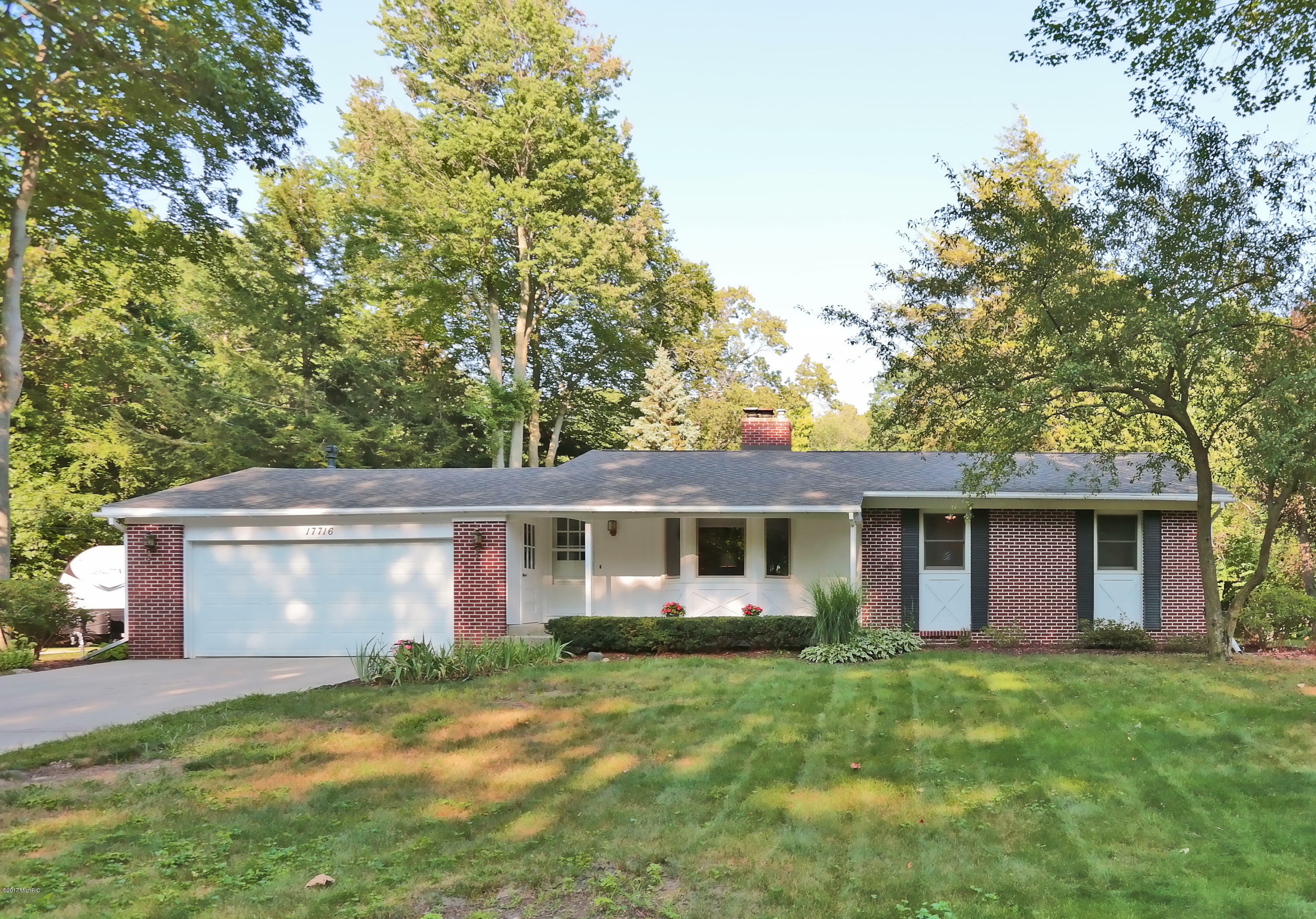 Property Photo:  17716 Bayberry Drive  MI 49456 