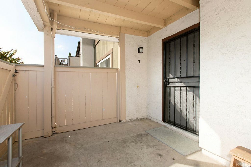 Property Photo:  9877 Caspi Gardens Dr Unit 3  CA 92071 