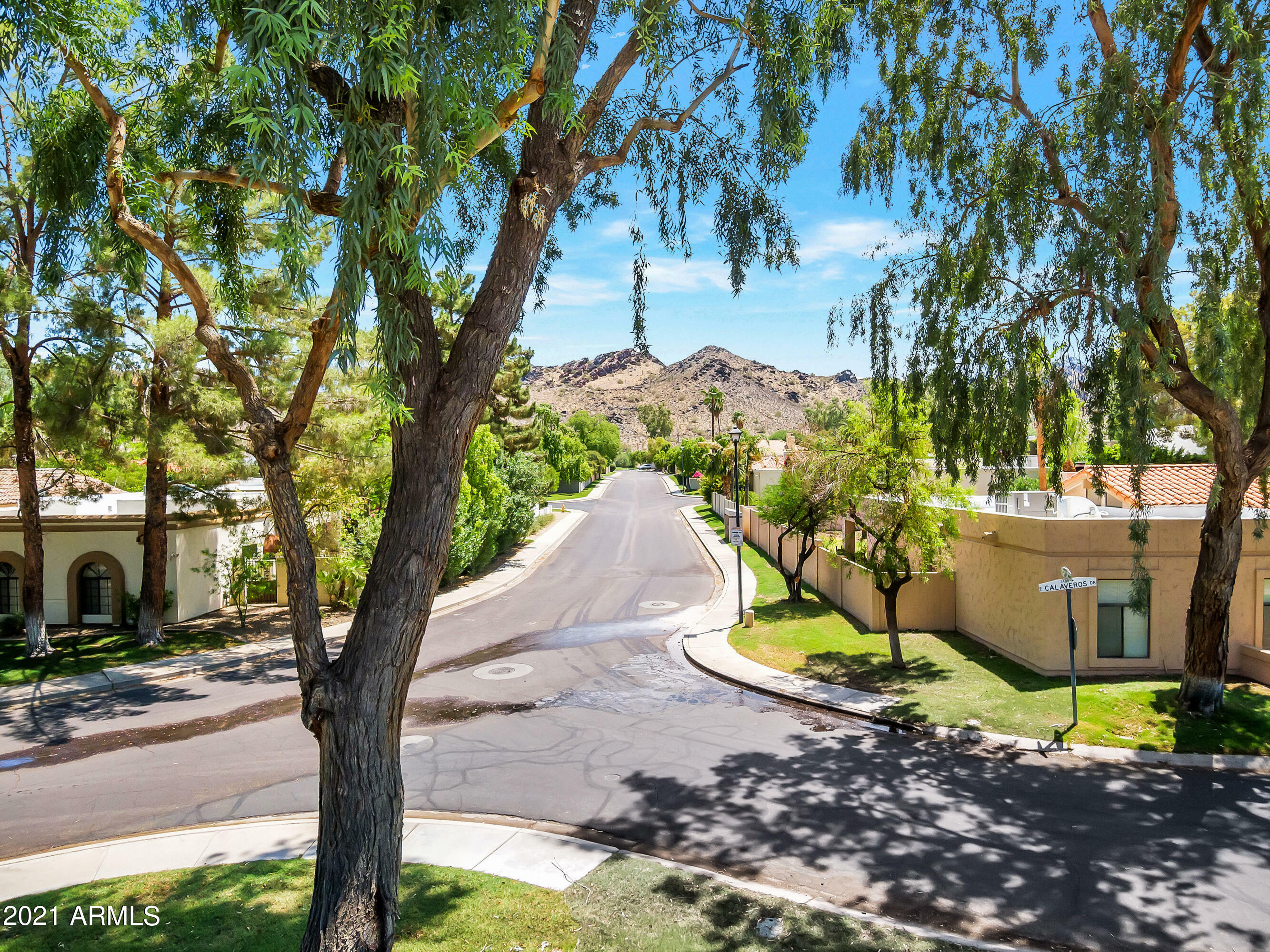 Property Photo:  3418 E Calaveros Drive  AZ 85028 