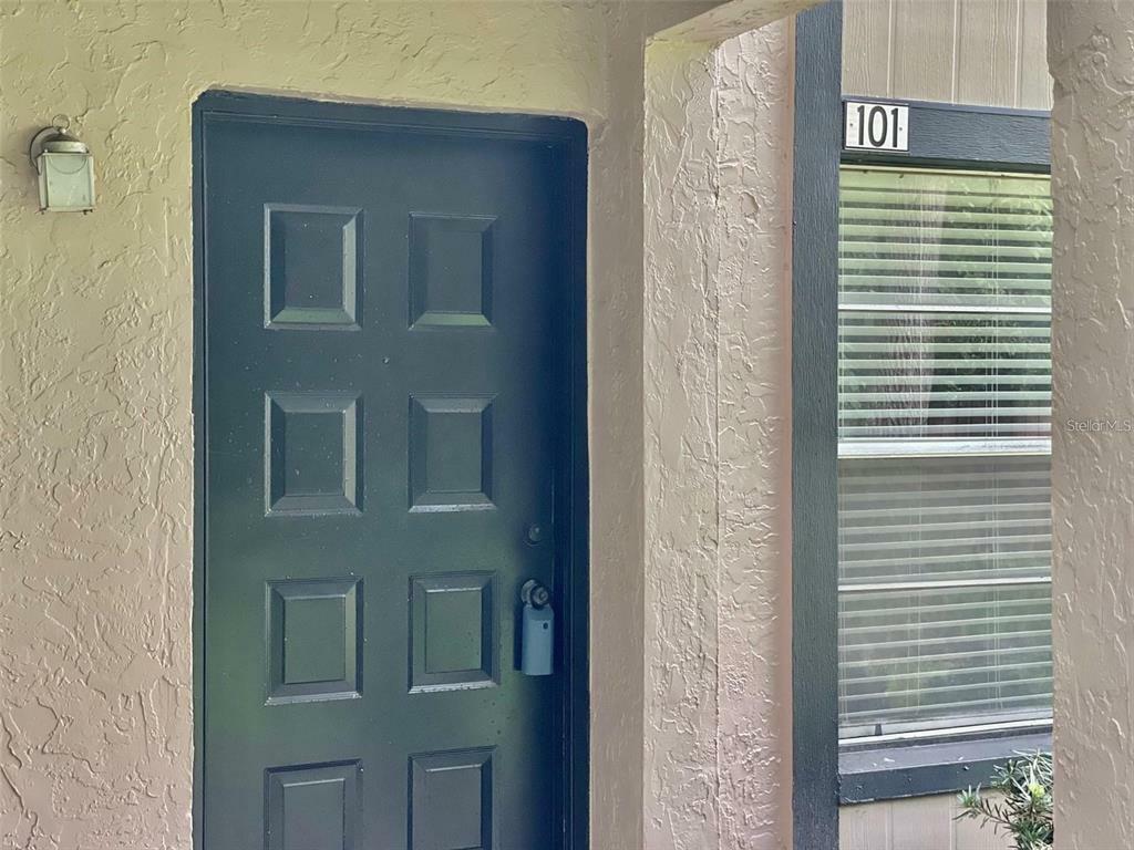 Property Photo: 3944 Tumble Wood Trail 101 FL 33613