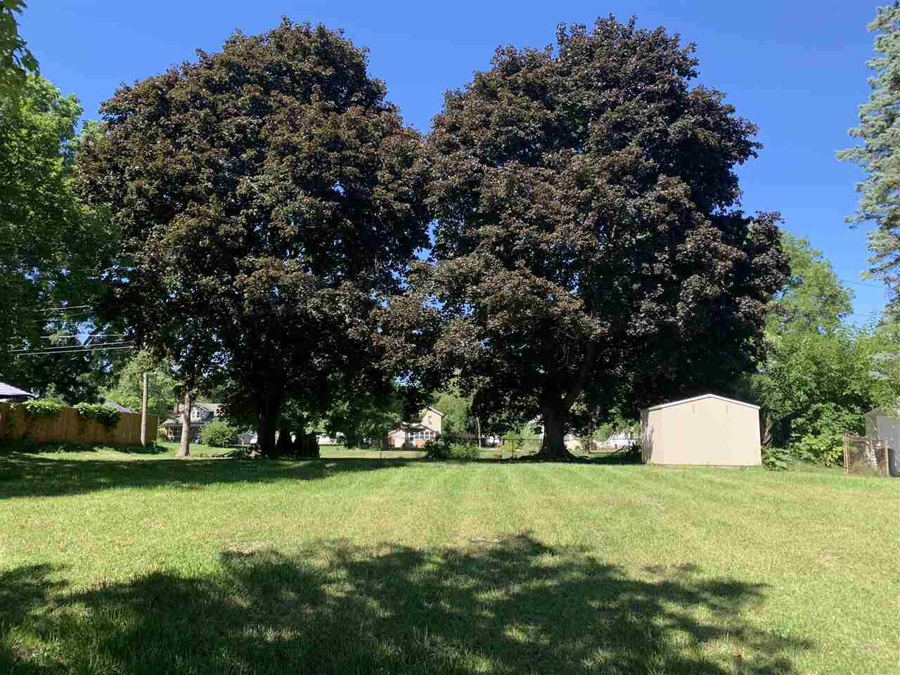 Property Photo:  512 Commonwealth  MI 49202 